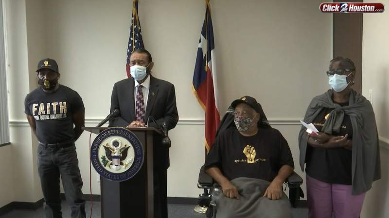 LIVE: Congressman Al Green, family of Joshua Johnson respond after Grand Jury declines to indict …