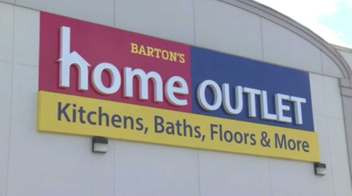 Home Outlet opening Monday on S. Green River Rd.