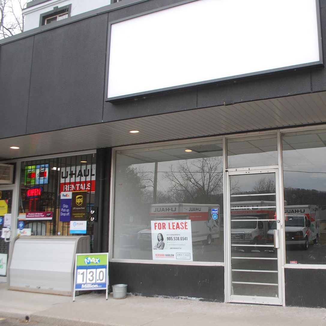 Dundas Governors Road cannabis retail application goes public