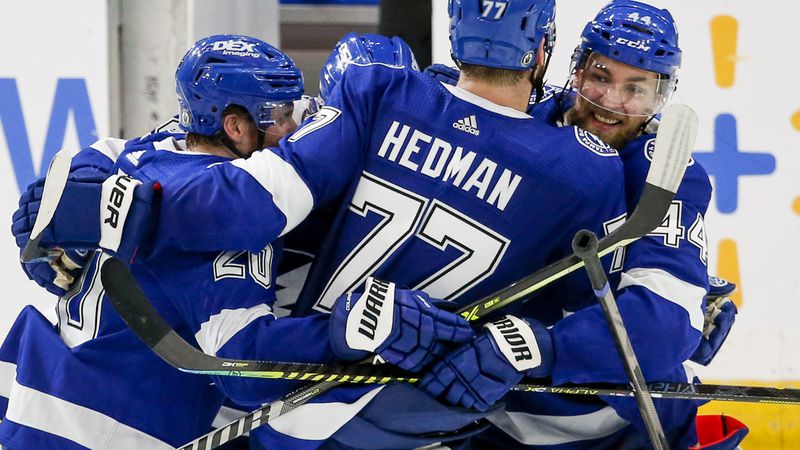 Lightning defensemen net first goals this postseason