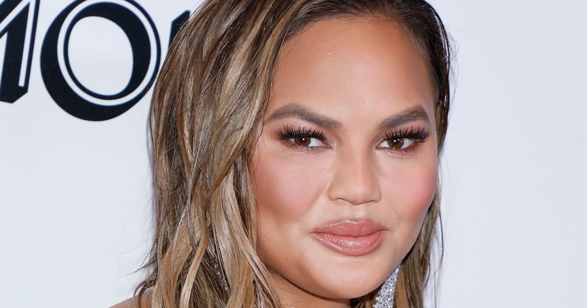 Chrissy Teigen Faces Bullying Accusations After Past Messages Resurface: A Timeline of Her Controversy