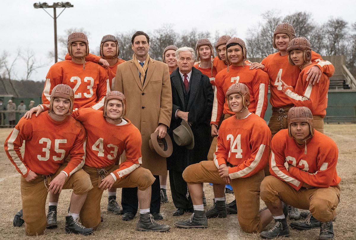 Aw, shucks! “12 Mighty Orphans” is the Depression-era underdog sports hokum you’ve been missing