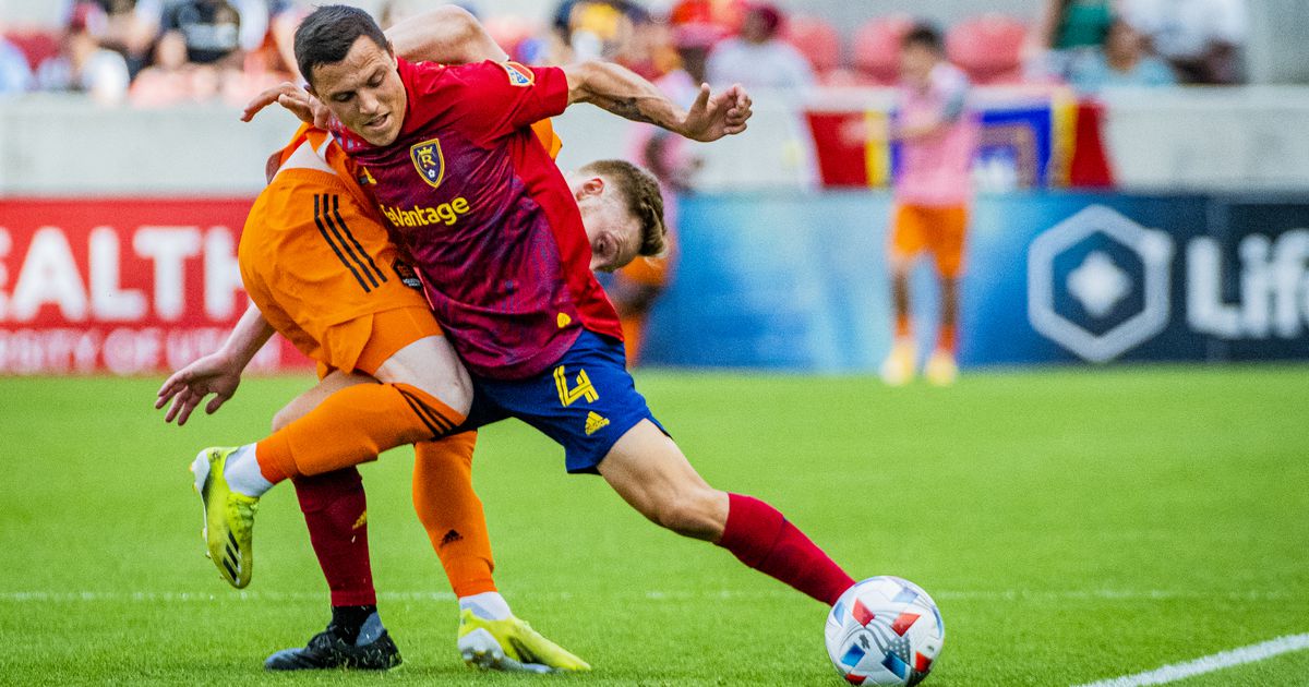 In familiar sight, RSL again fails to hold a lead