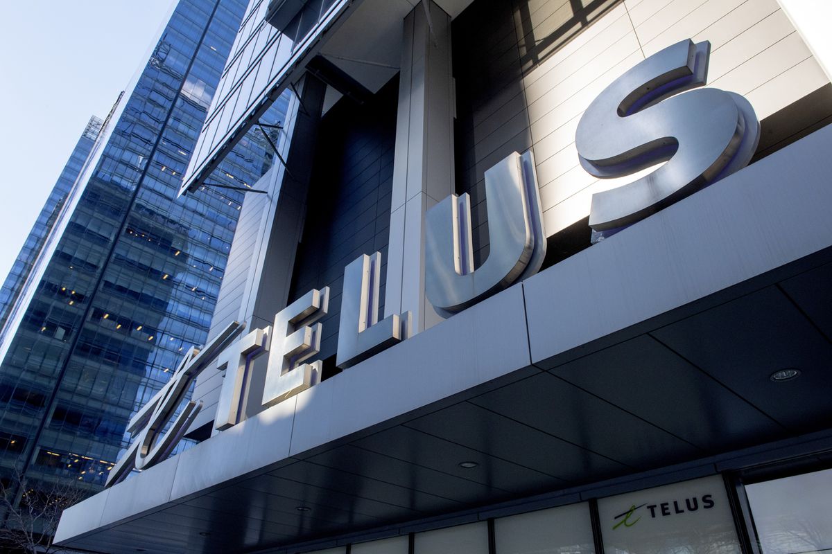 Telus launches $750-million green bond with interest rate penalty if it fails to meet targets