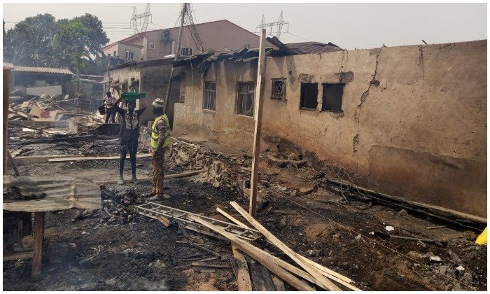 294 shops, two bungalows, others burnt in Lagos plank market fire – Punch Newspapers