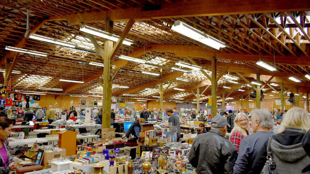 Uncertainty around COVID regulations forces closure of Abbotsford Flea Market – Chilliwack Progress