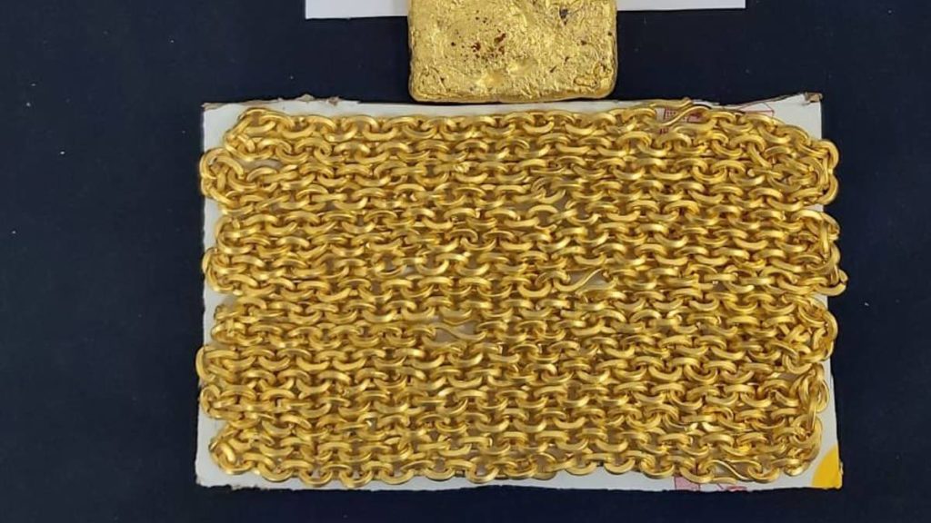 Man nabbed at Hyderabad airport for smuggling 2.7 kg gold in form of paste, chains | The …