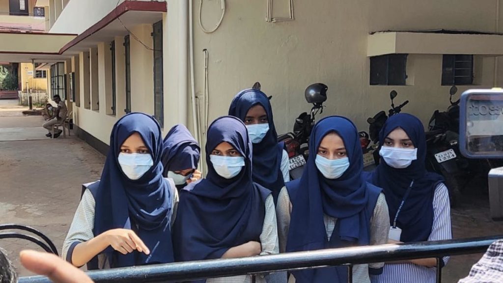 Let Me Explain: What is the hijab controversy in Karnataka all about? | The News Minute