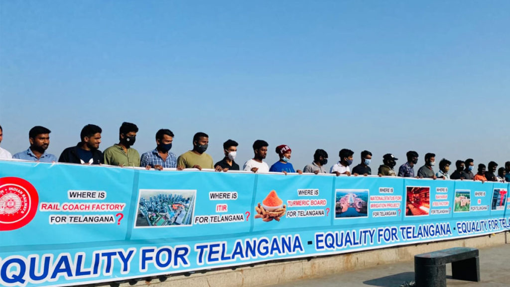 PM Modi visit to Hyd: TRS supporters trend #EqualityForTelangana | The News Minute