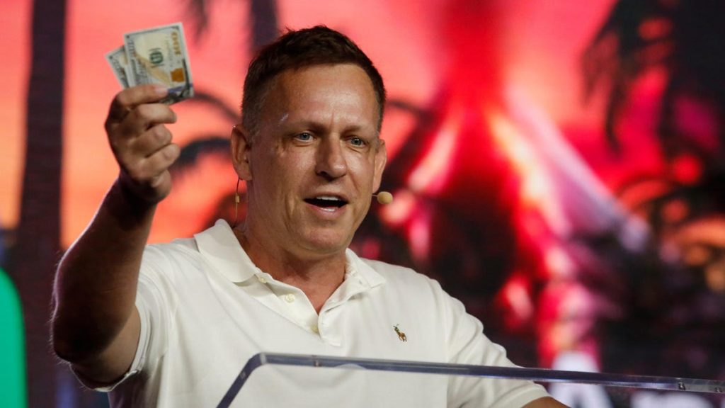 Peter Thiel Shreds $100s and Mocks the Unwashed Masses at Crypto Conference – Gizmodo