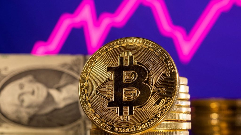 Cardano and Avalanche lead Crypto slide as Bitcoin price drops under $40000 – HT Tech