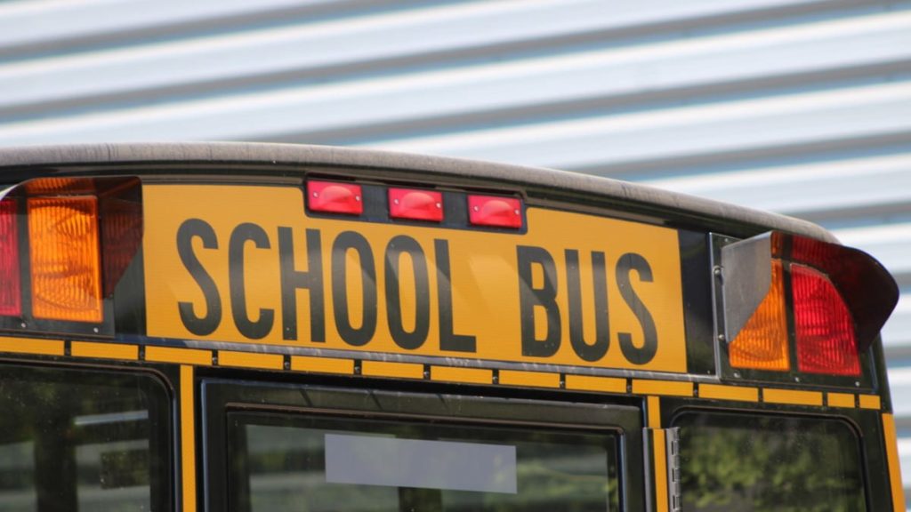 Mississippi bus driver goes viral for on-duty liquor store pit stop