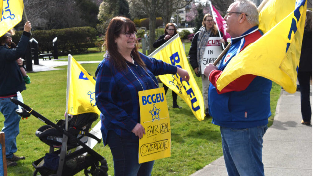 BC government worker union says contract talks with province at impasse over wages