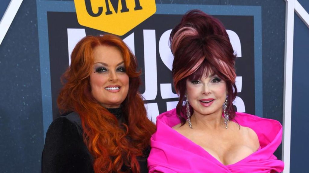 Country singing star Naomi Judd dead at 76 – WPXI