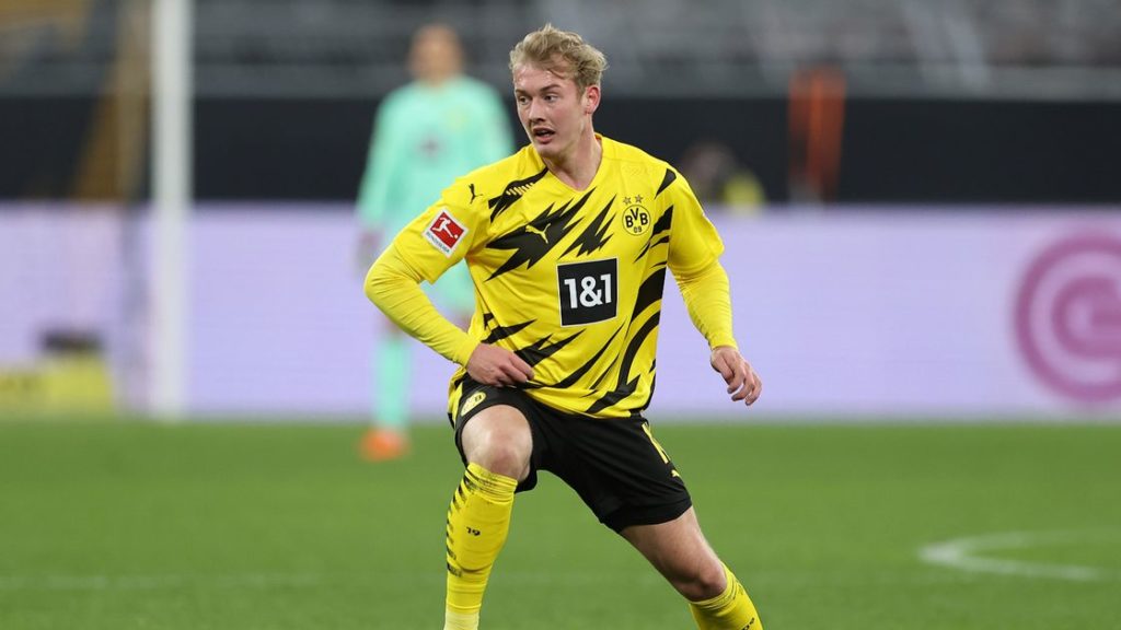 Arsenal news: Julian Brandt to ‘explore the market’ as Mikel Arteta accepts top four blow – The Mirror