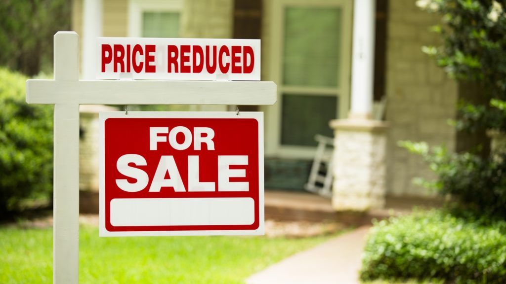 The Latest in Mortgage News: GTA Home Prices Down 22% from February