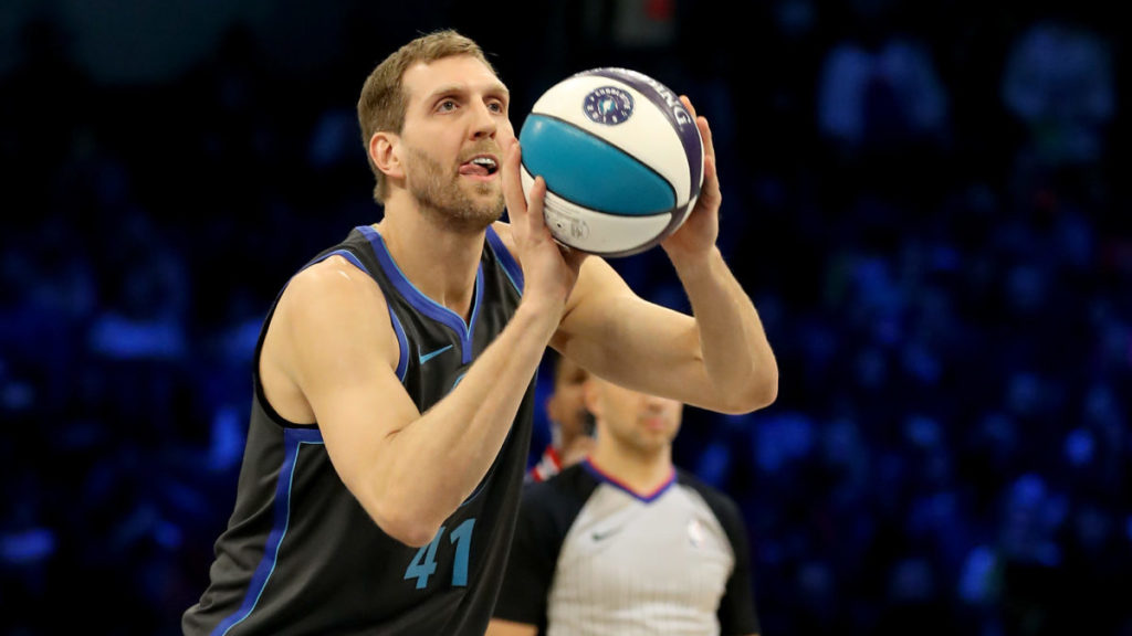 NBA World Reacts To Troubling Dirk Nowitzki News – The Spun